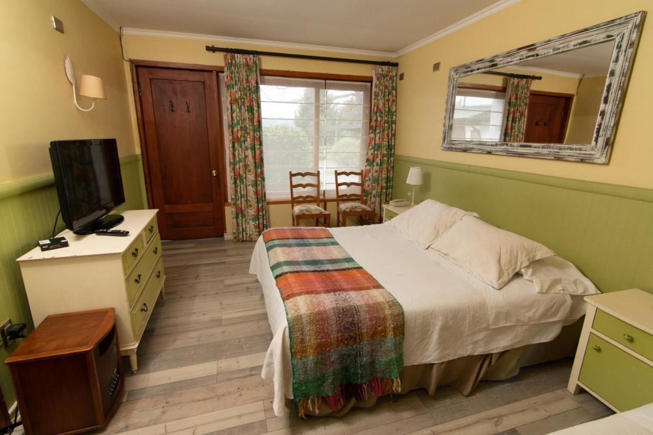 Hotel El Ciervo Вилярика Екстериор снимка